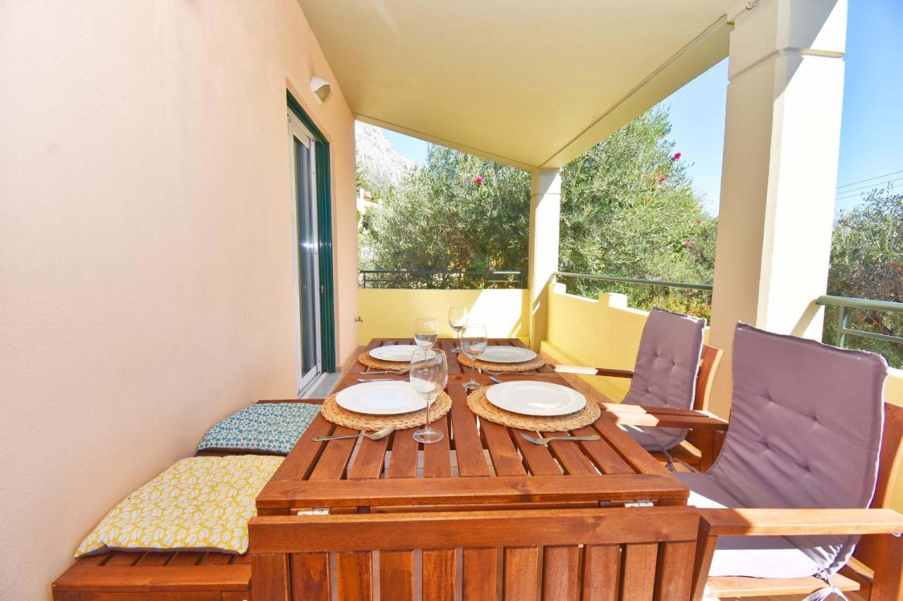 Ferienwohnung Pebbles And Sea At Barbati With Shared Pool Exterior foto